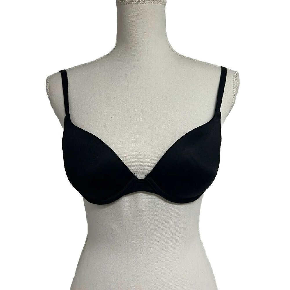 PINK Victoria’s Secret Wear Everywhere Black Push Up Bra 32 C Underwire Padded